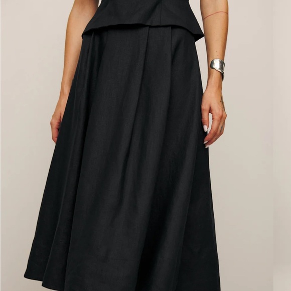 Reformation Moya Linen Two Piece - Picture 3 of 4